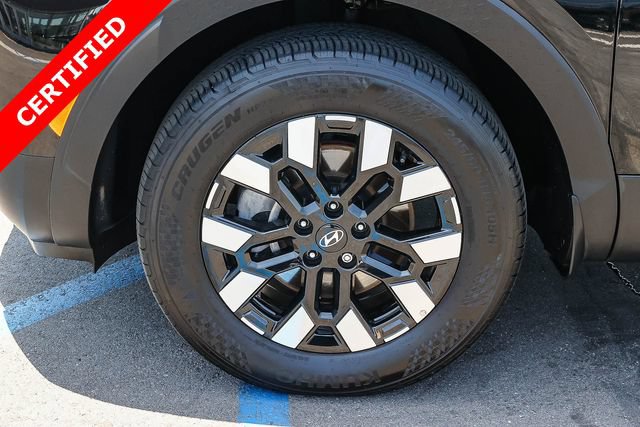 Certified 2025 Hyundai Santa Cruz SE FWD image 9