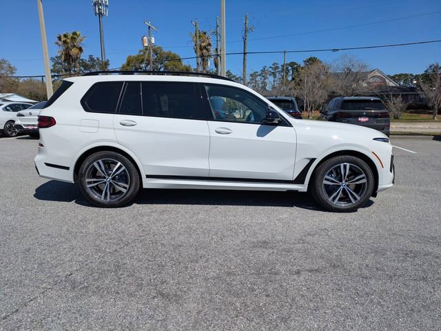 New 2026 BMW X7 M60i image 4