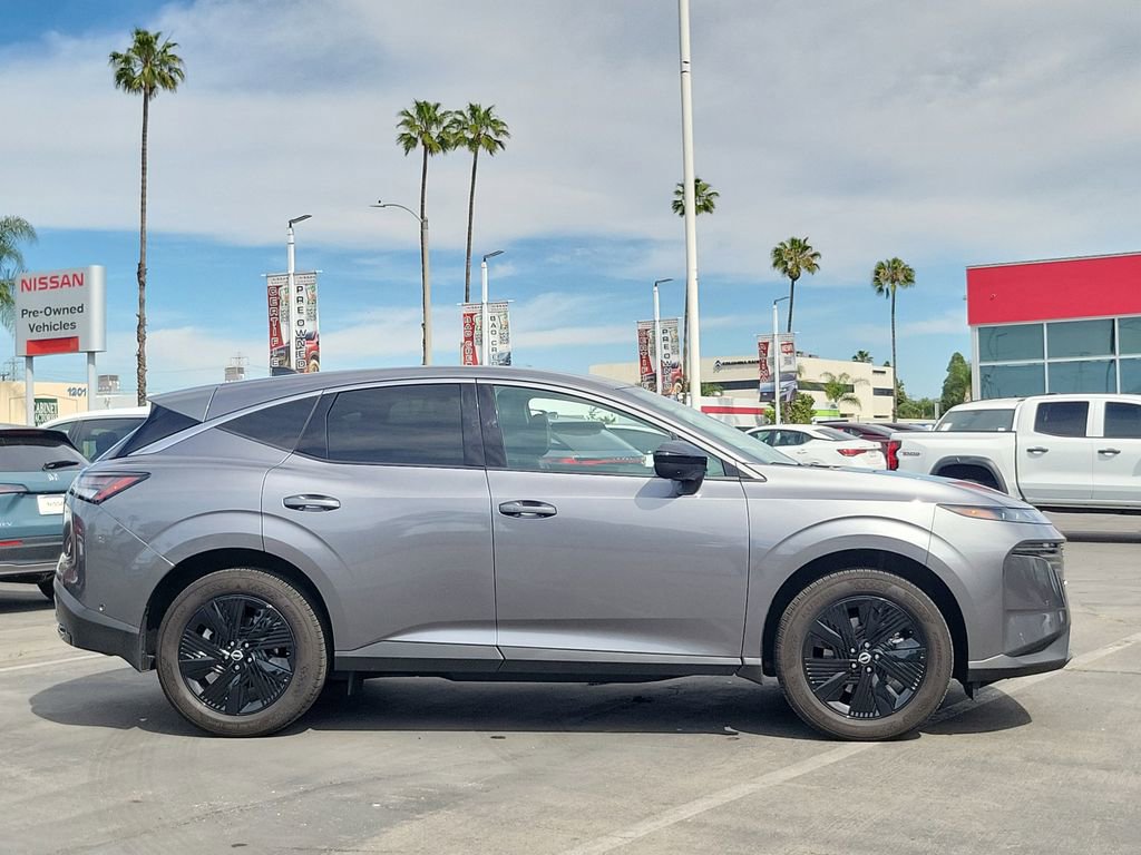 Used 2025 Nissan Murano SV AWD/4WD image 32