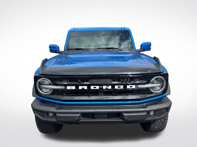 Used 2024 Ford Bronco Outer Banks w/ Sasquatch Package AWD/4WD image 8