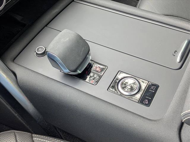 Used 2023 Land Rover Discovery HSE R-Dynamic AWD/4WD image 16