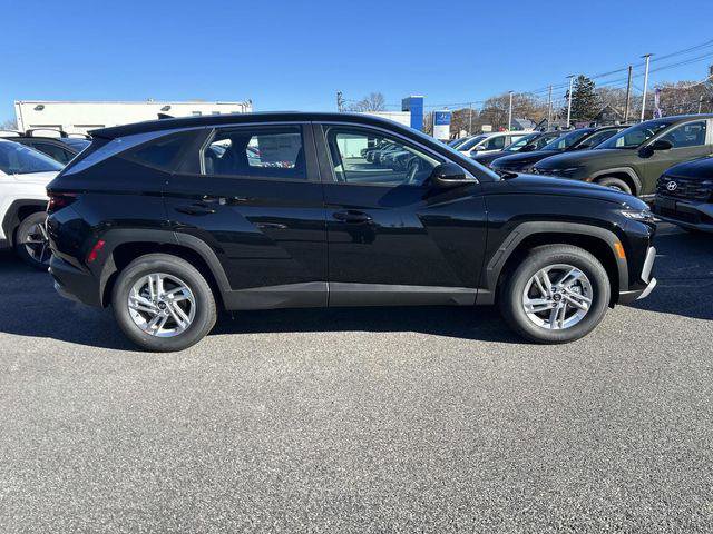 New 2026 Hyundai Tucson SE image 2