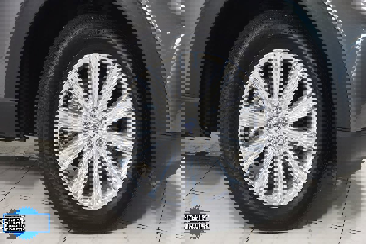 Used 2022 Ford Explorer Limited w/ Hybrid Equipment Group 310A image 17