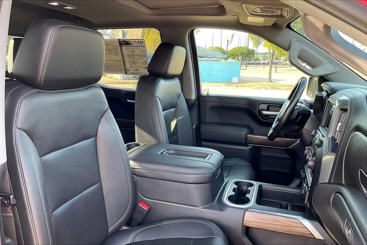 Used 2021 Chevrolet Silverado 1500 LT Trail Boss w/ Convenience Package II AWD/4WD image 12