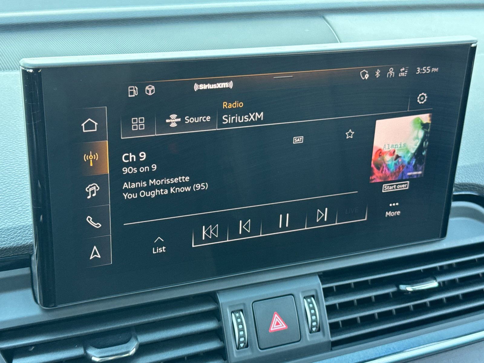 Used 2024 Audi Q5 2.0T Prestige w/ Prestige Package image 22