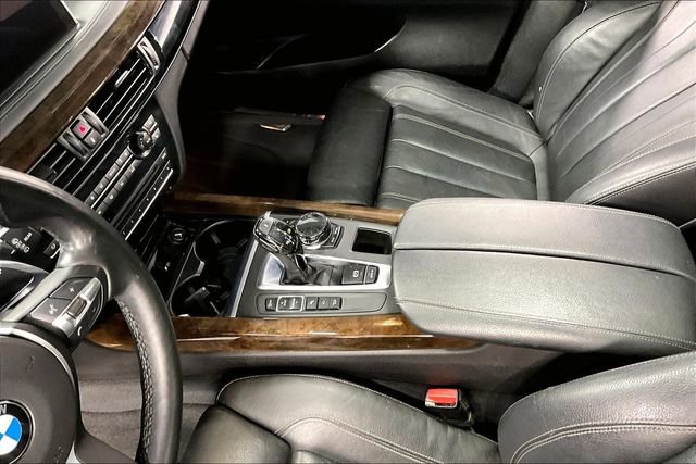 Used 2017 BMW X5 xDrive50i AWD/4WD image 19