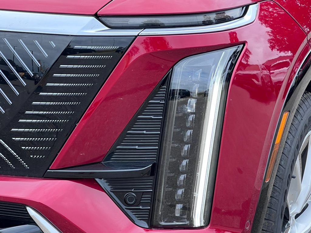 New 2026 Cadillac Vistiq Luxury AWD/4WD image 37