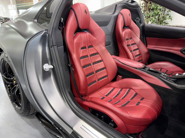 Used 2021 Ferrari 812 GTS RWD image 57