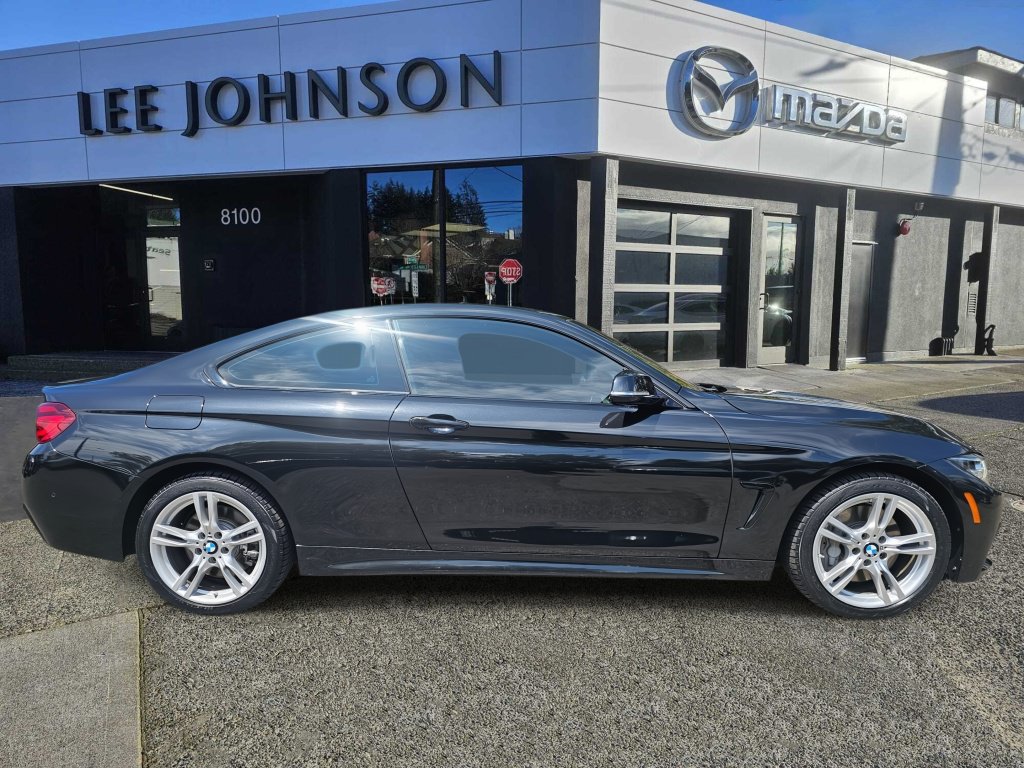 Used 2020 BMW 430i xDrive Coupe w/ M Sport Package AWD/4WD image 6