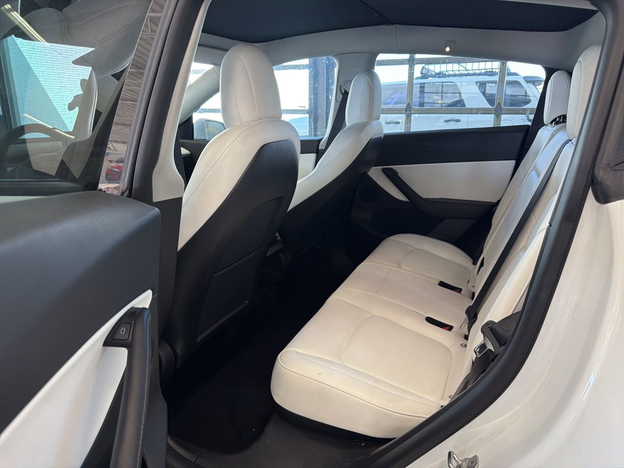 Used 2021 Tesla Model Y Long Range image 8