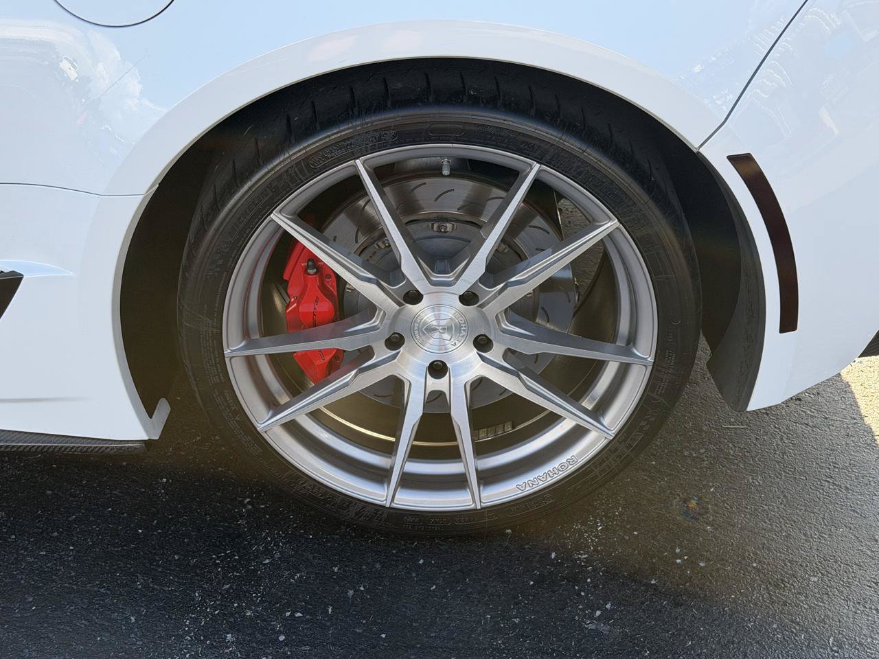 Used 2016 Chevrolet Corvette Z06 w/ 2LZ Preferred Equipment Group RWD image 11