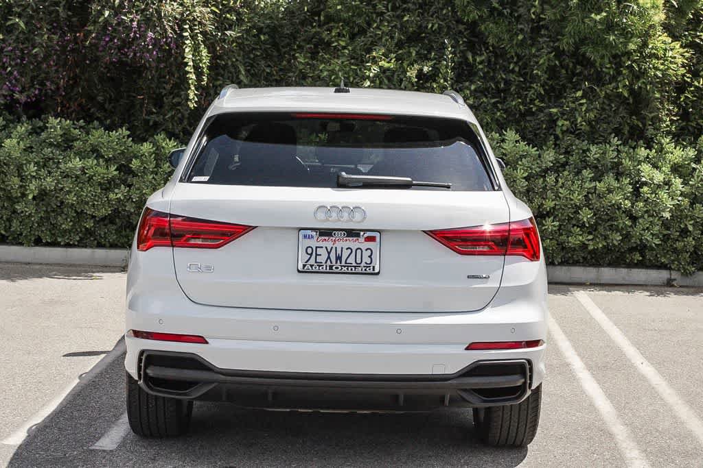 Used 2023 Audi Q3 2.0T Premium Plus w/ Premium Plus Package AWD/4WD image 9