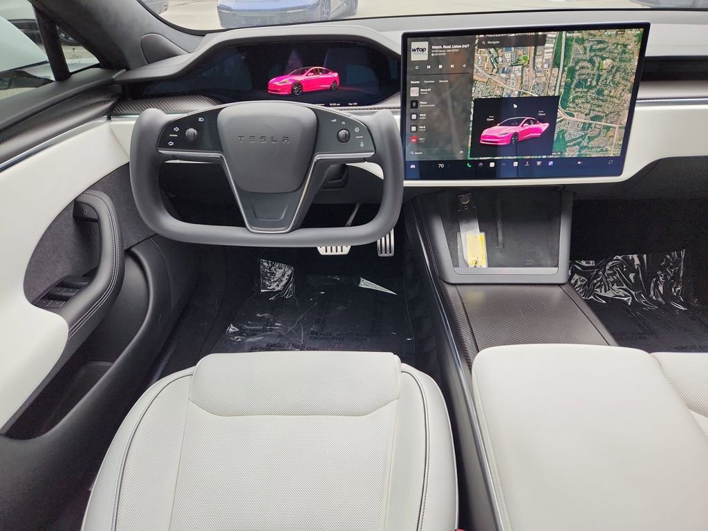 Used 2022 Tesla Model S Plaid image 4