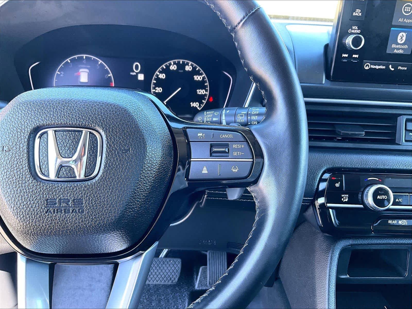 Used 2025 Honda Pilot Touring image 25