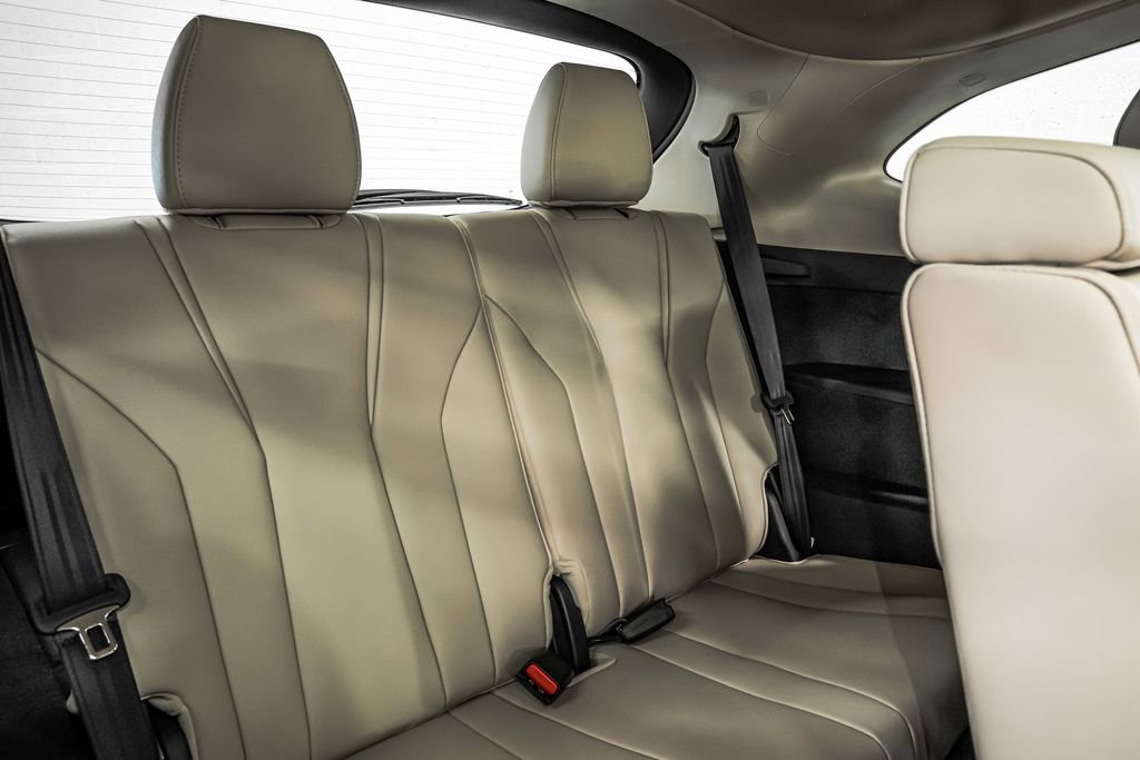 New 2026 Acura MDX SH-AWD image 33