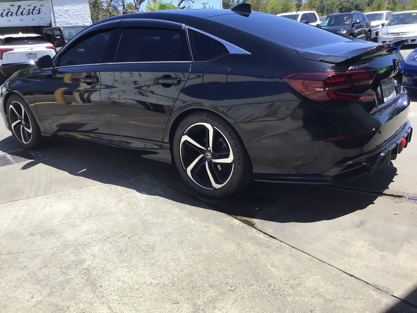 Used 2020 Honda Accord Sport image 3