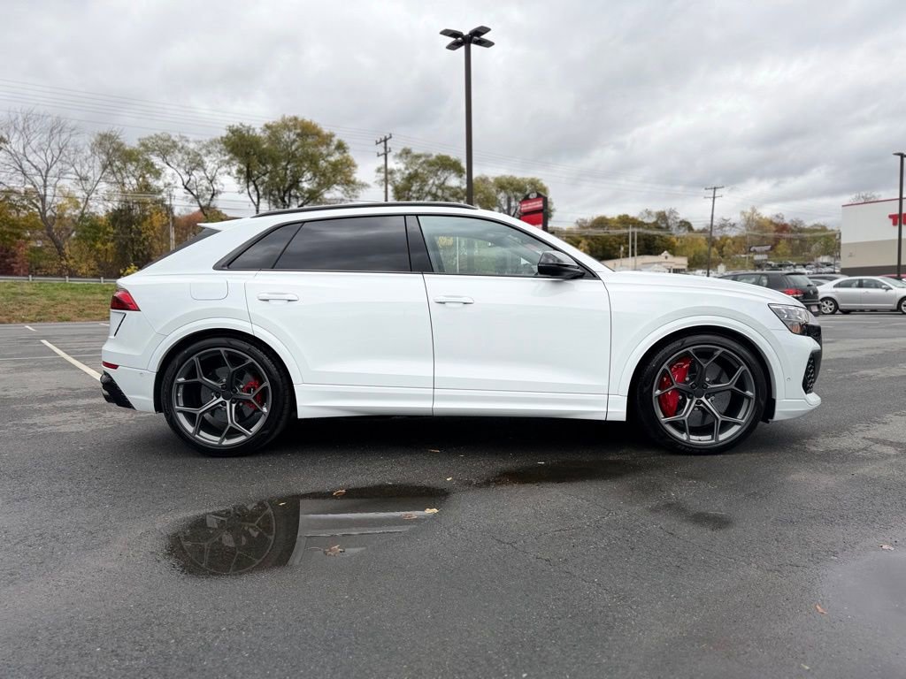 New 2026 Audi RS Q8 performance AWD/4WD image 8