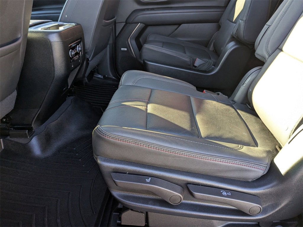 Certified 2023 Chevrolet Suburban RST w/ Luxury Package image 24