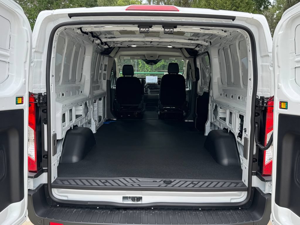 New 2026 Ford Transit 250 Low Roof AWD image 22