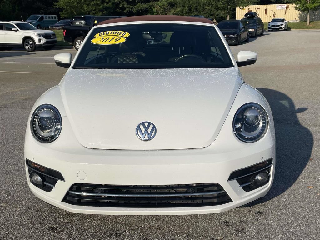 Used 2019 Volkswagen Beetle 2.0T Final Edition SEL FWD image 2