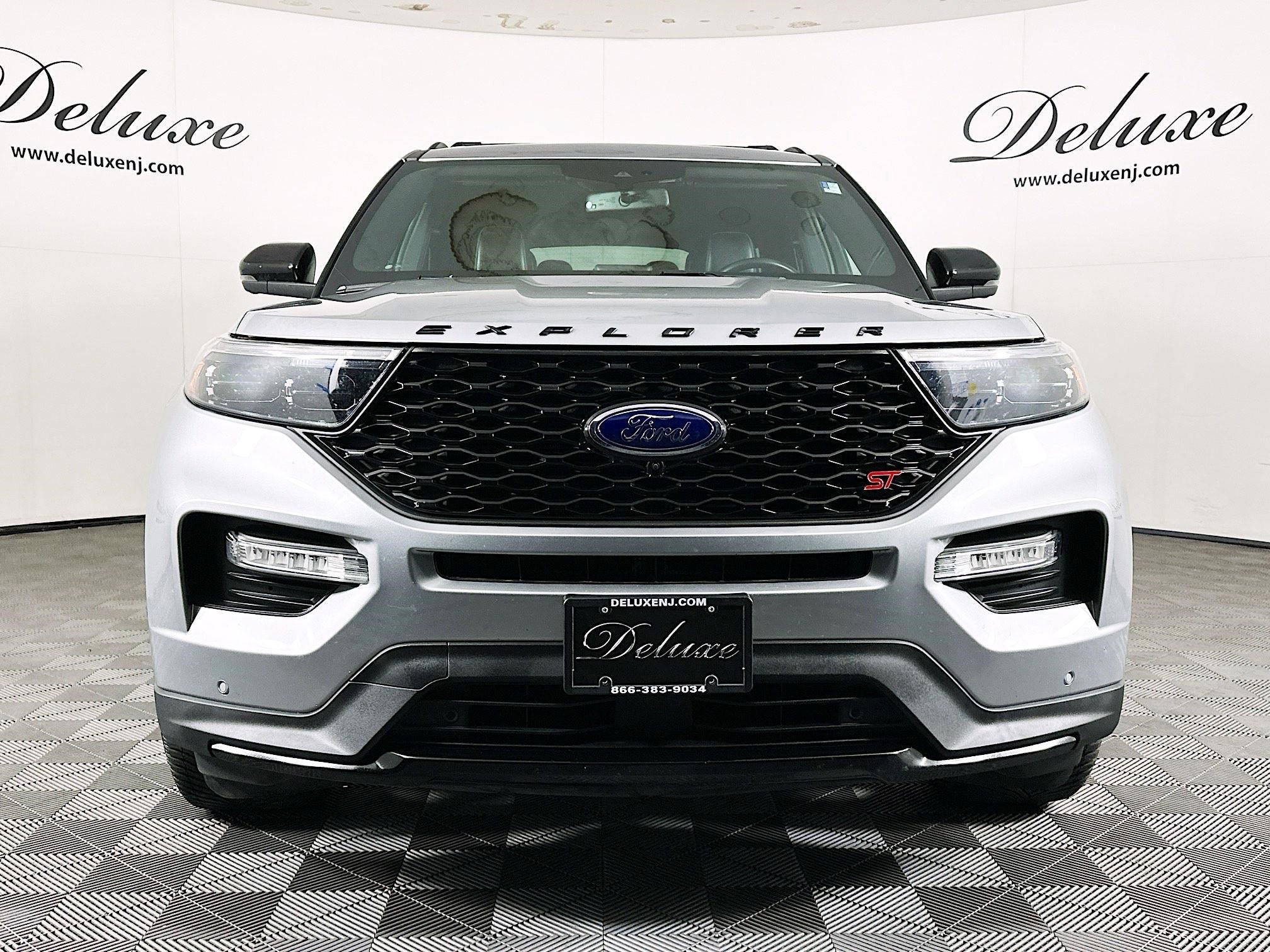 Used 2021 Ford Explorer ST w/ Equipment Group 401A image 2