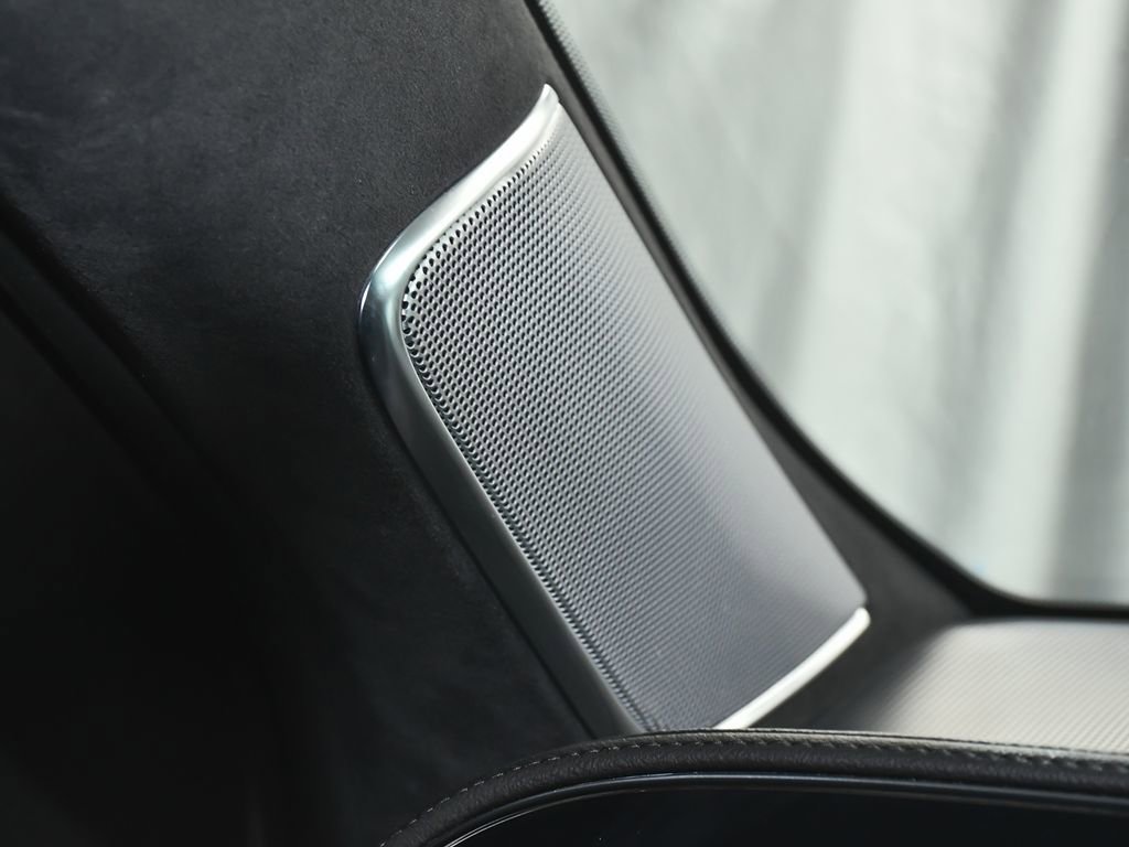 Used 2022 Cadillac Escalade Premium Luxury Platinum image 28