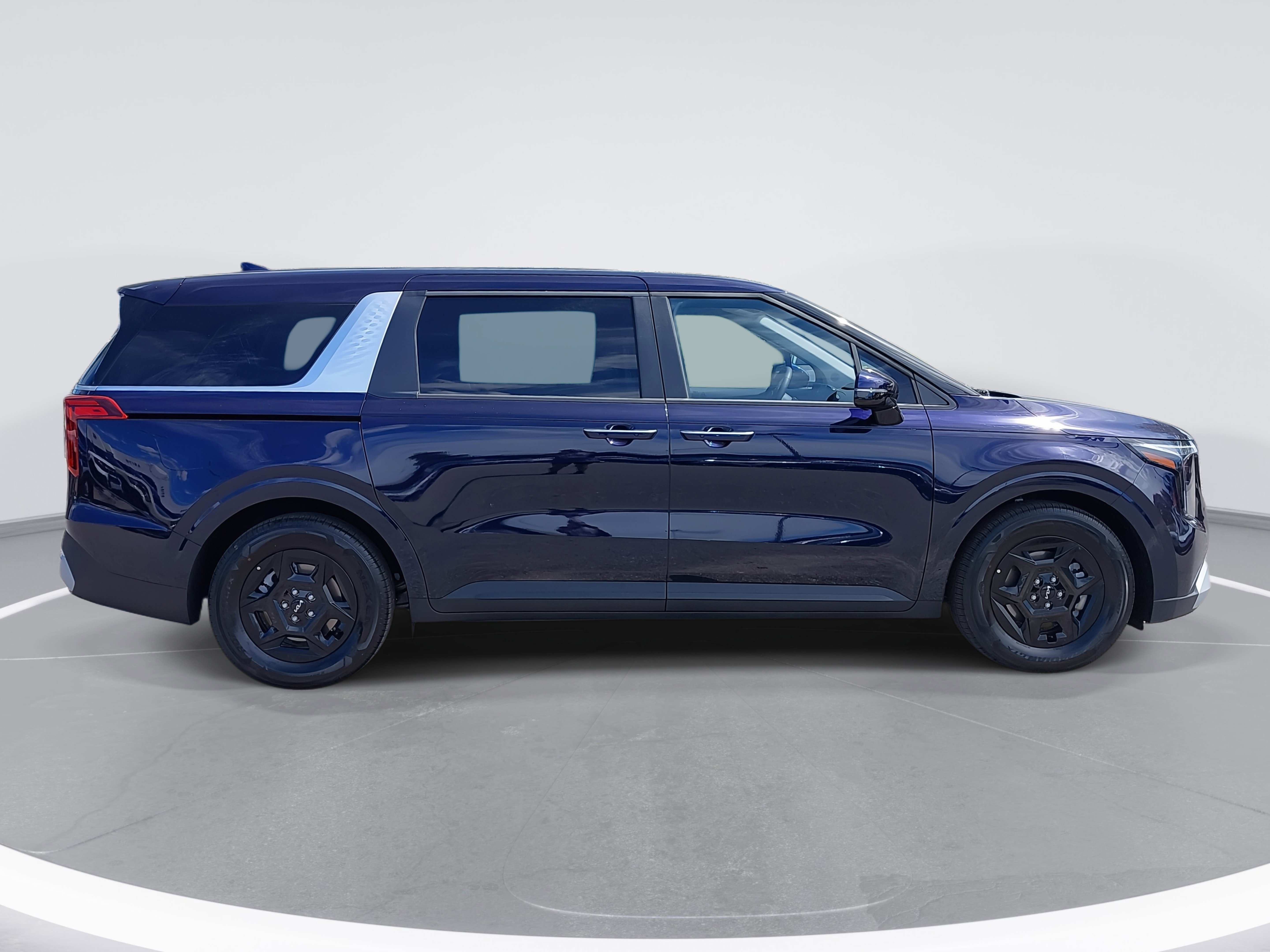 New 2026 Kia Carnival image 4