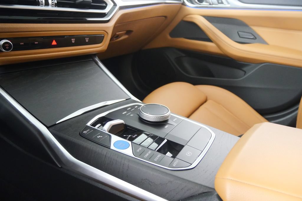 Used 2023 BMW i4 eDrive35 RWD image 23
