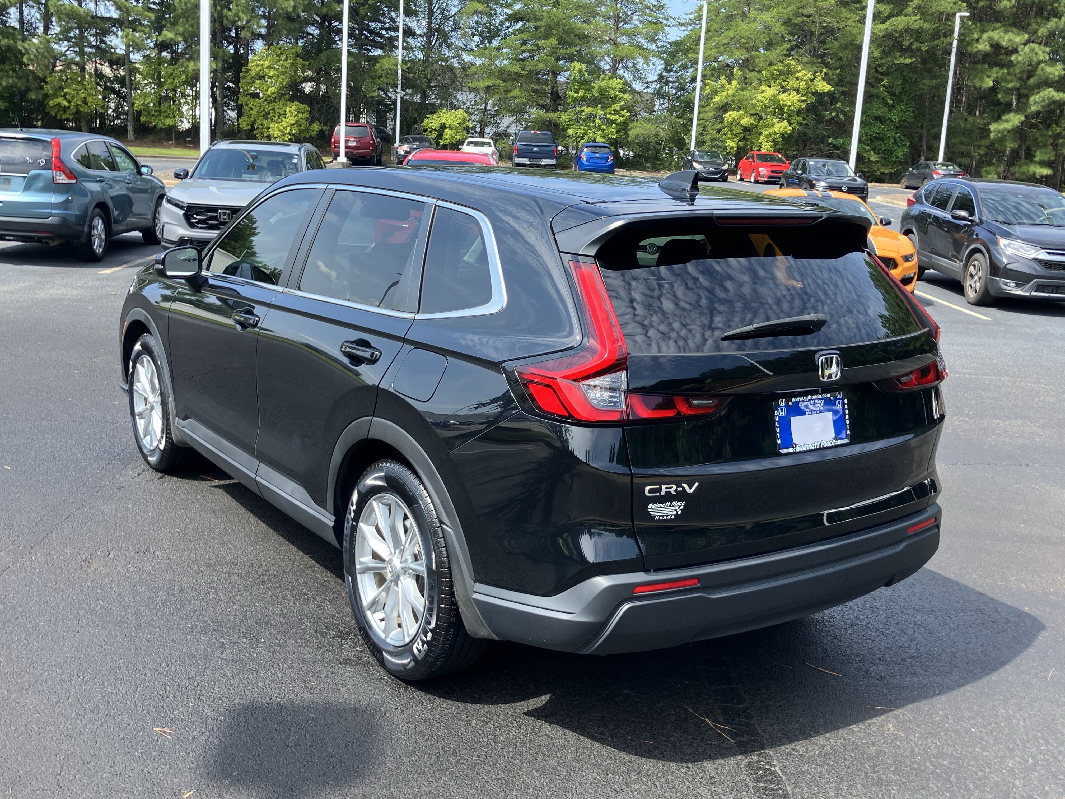 Certified 2025 Honda CR-V EX image 8