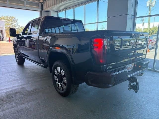 Certified 2026 GMC Sierra 2500 Denali w/ Denali Reserve Package image 13