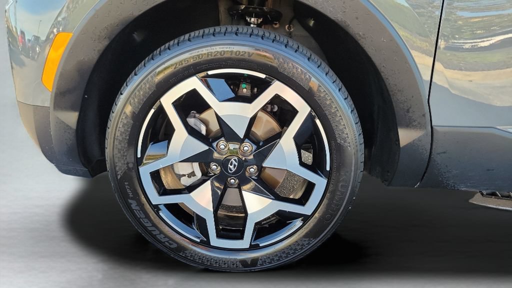Certified 2024 Hyundai Santa Cruz Limited AWD/4WD image 10