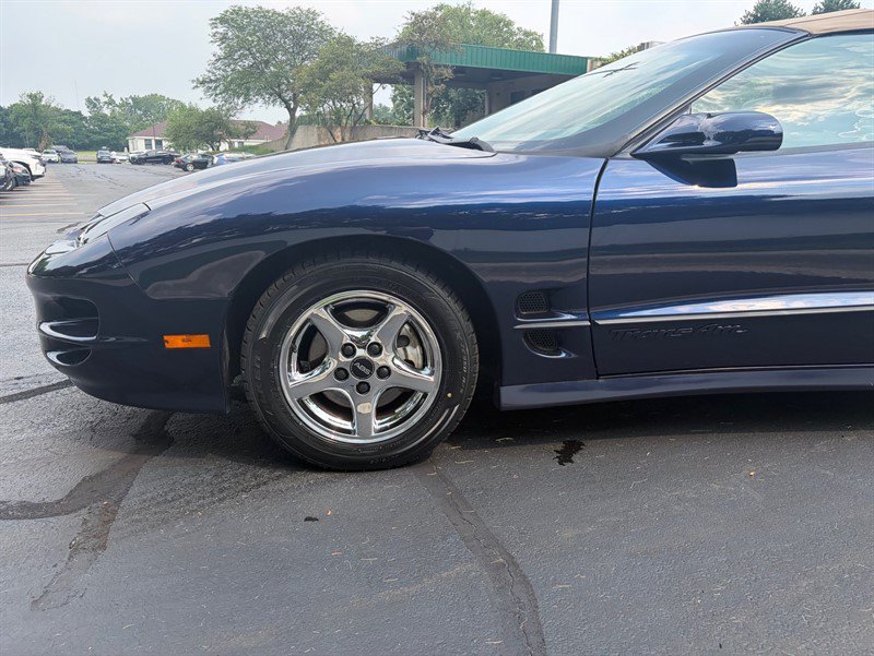 Used 2002 Pontiac Firebird Trans Am RWD image 36