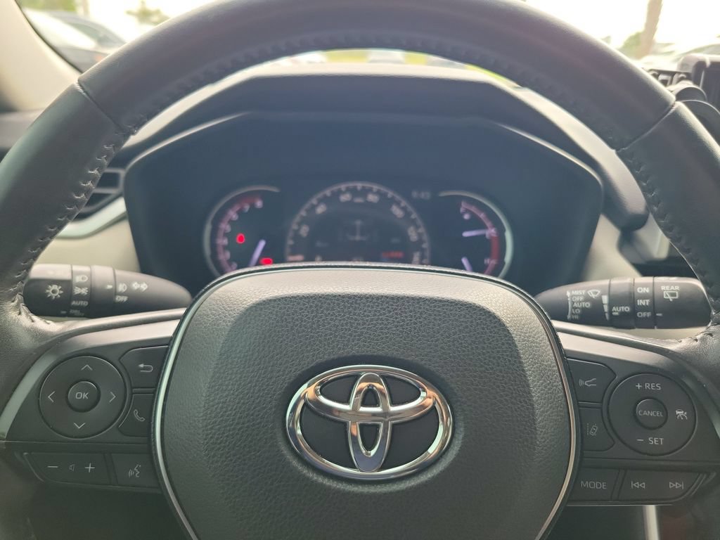 Used 2019 Toyota RAV4 Adventure w/ Cold Weather Package AWD/4WD image 19