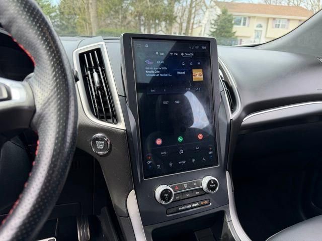 Used 2022 Ford Edge ST-Line image 29