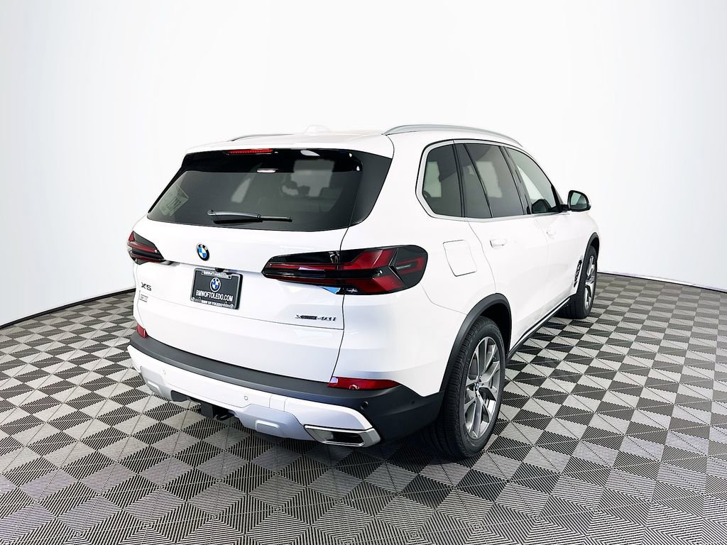 New 2026 BMW X5 xDrive40i w/ Climate Comfort Package image 9