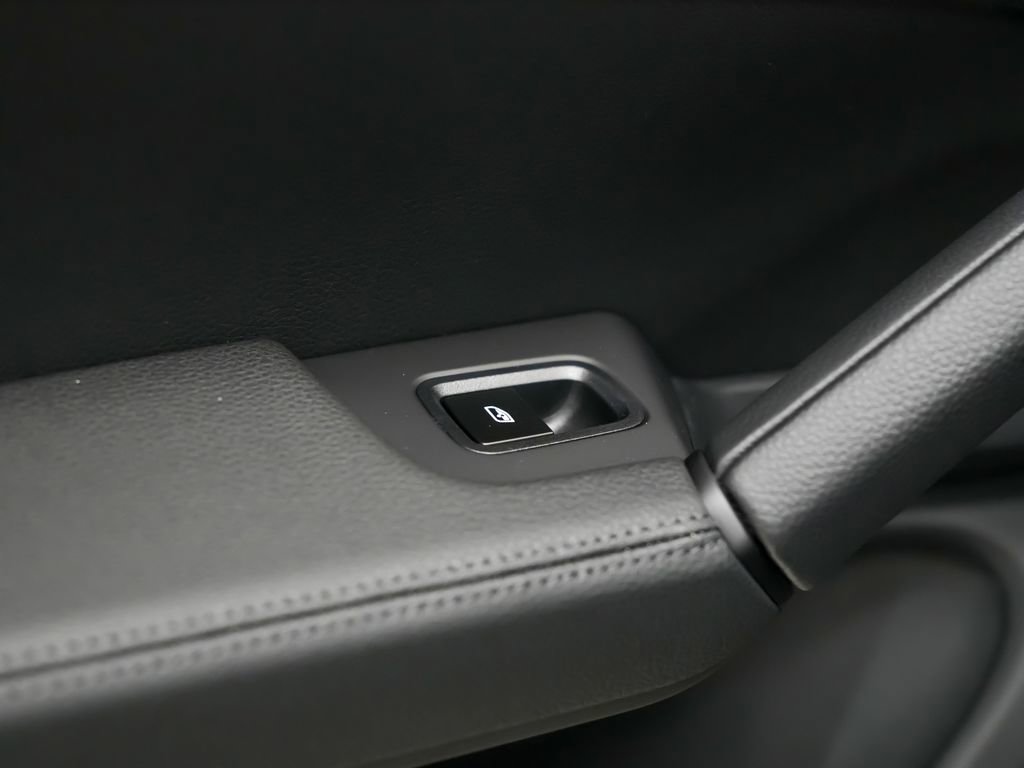 New 2026 Porsche Cayenne Coupe image 14