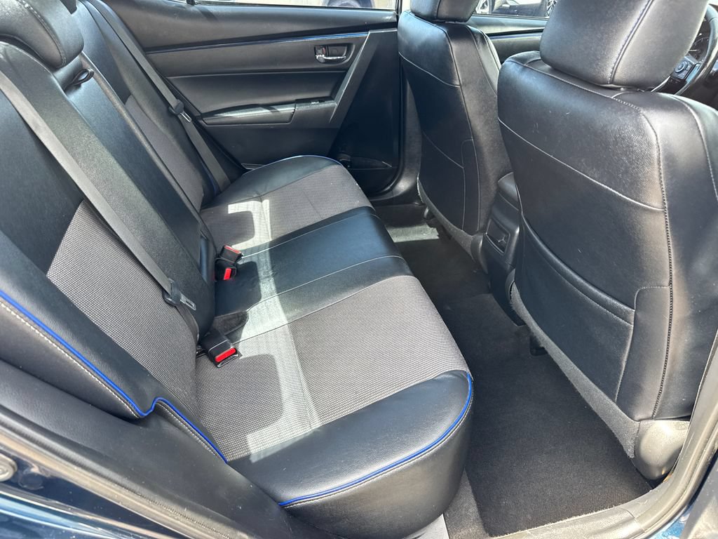 Used 2018 Toyota Corolla SE w/ Carpet Mat Package (TMS) FWD image 14