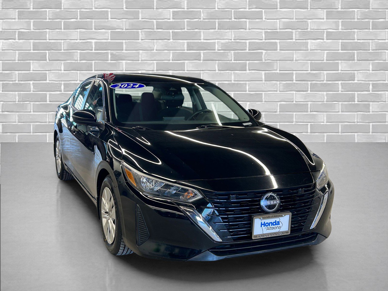 Used 2024 Nissan Sentra S image 7