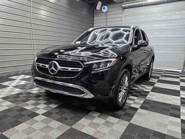 Used 2024 Mercedes-Benz GLC 300 4MATIC image 47