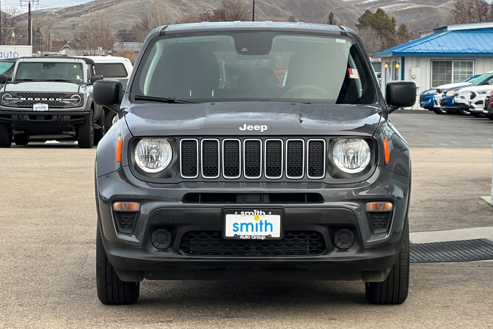 Used 2023 Jeep Renegade Latitude image 9