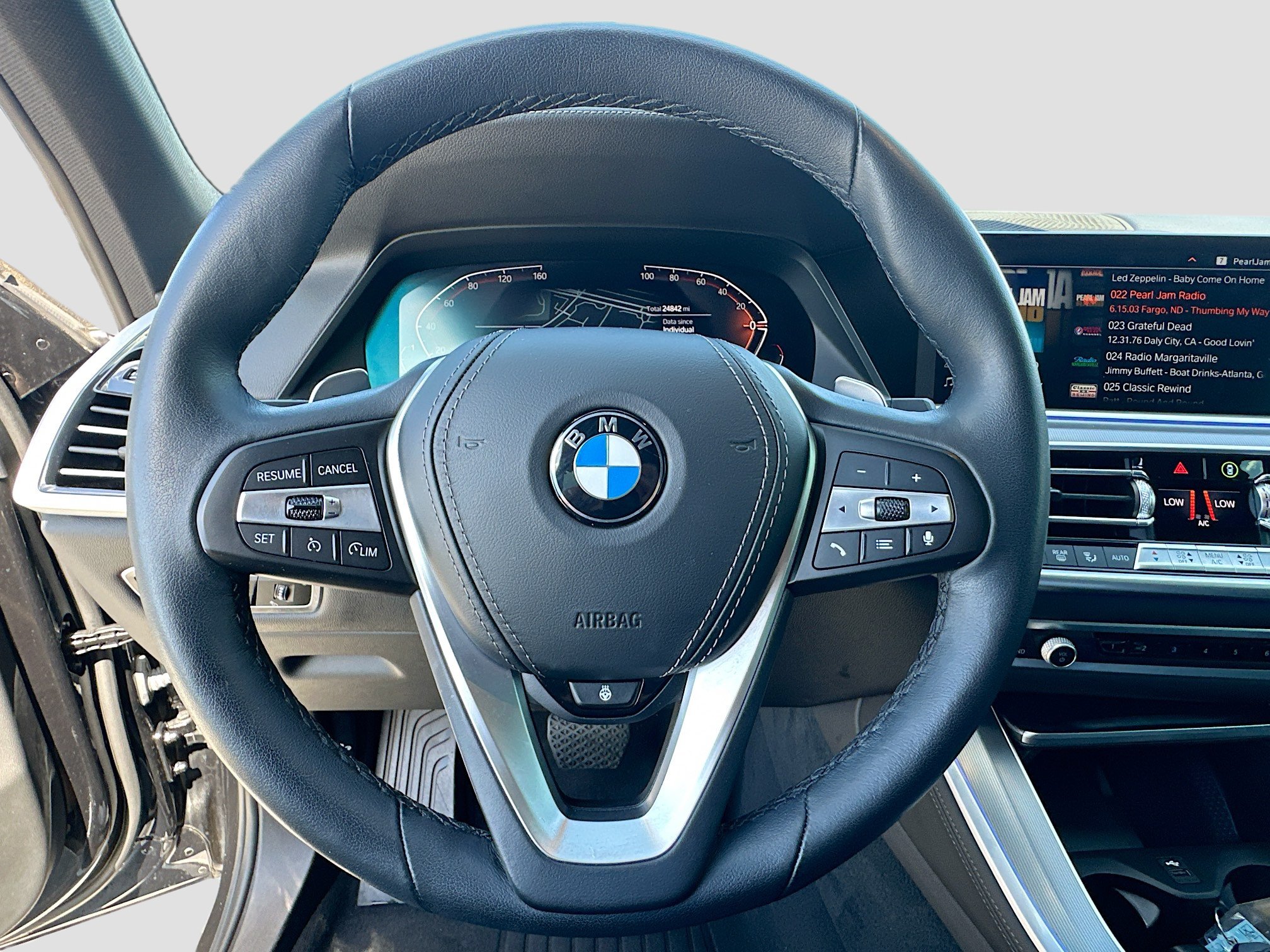 Certified 2023 BMW X5 sDrive40i w/ Premium Package RWD image 11