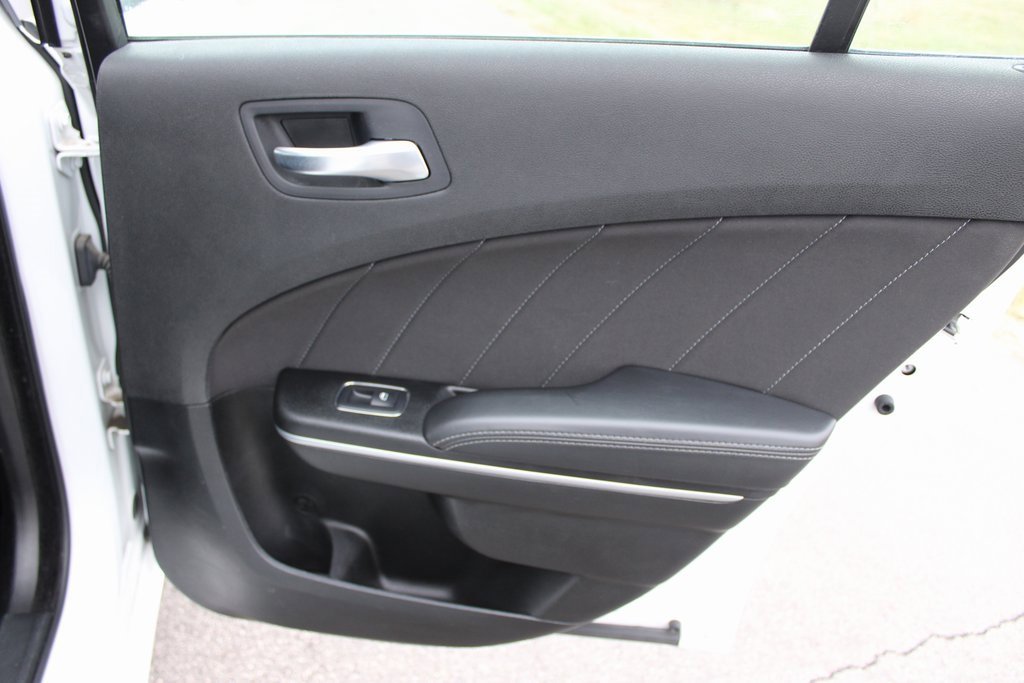 Used 2023 Dodge Charger SXT image 23