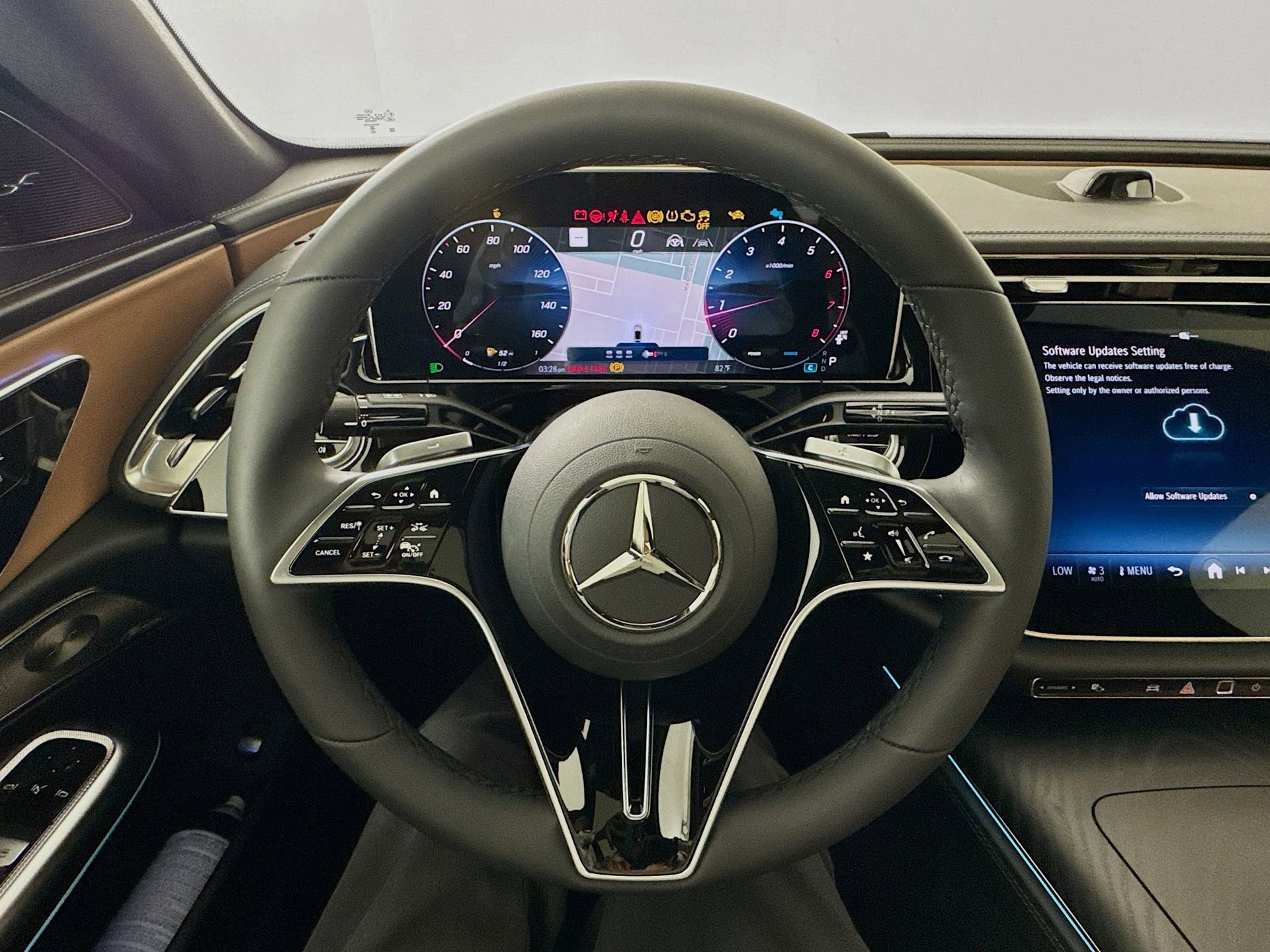 New 2026 Mercedes-Benz E 450 4MATIC Sedan image 12