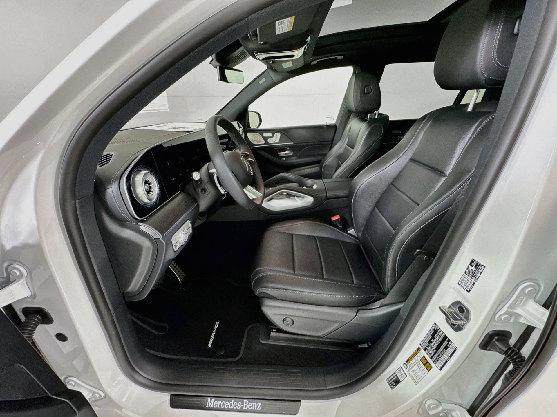 New 2027 Mercedes-Benz GLS 450 4MATIC image 23