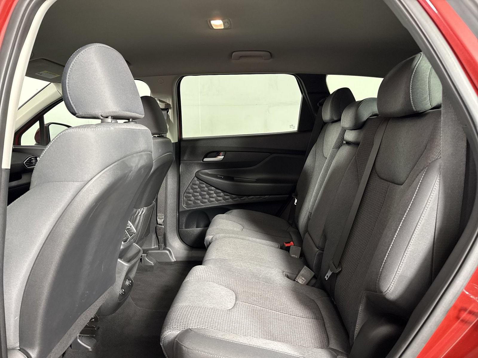 Used 2019 Hyundai Santa Fe SE AWD/4WD image 21