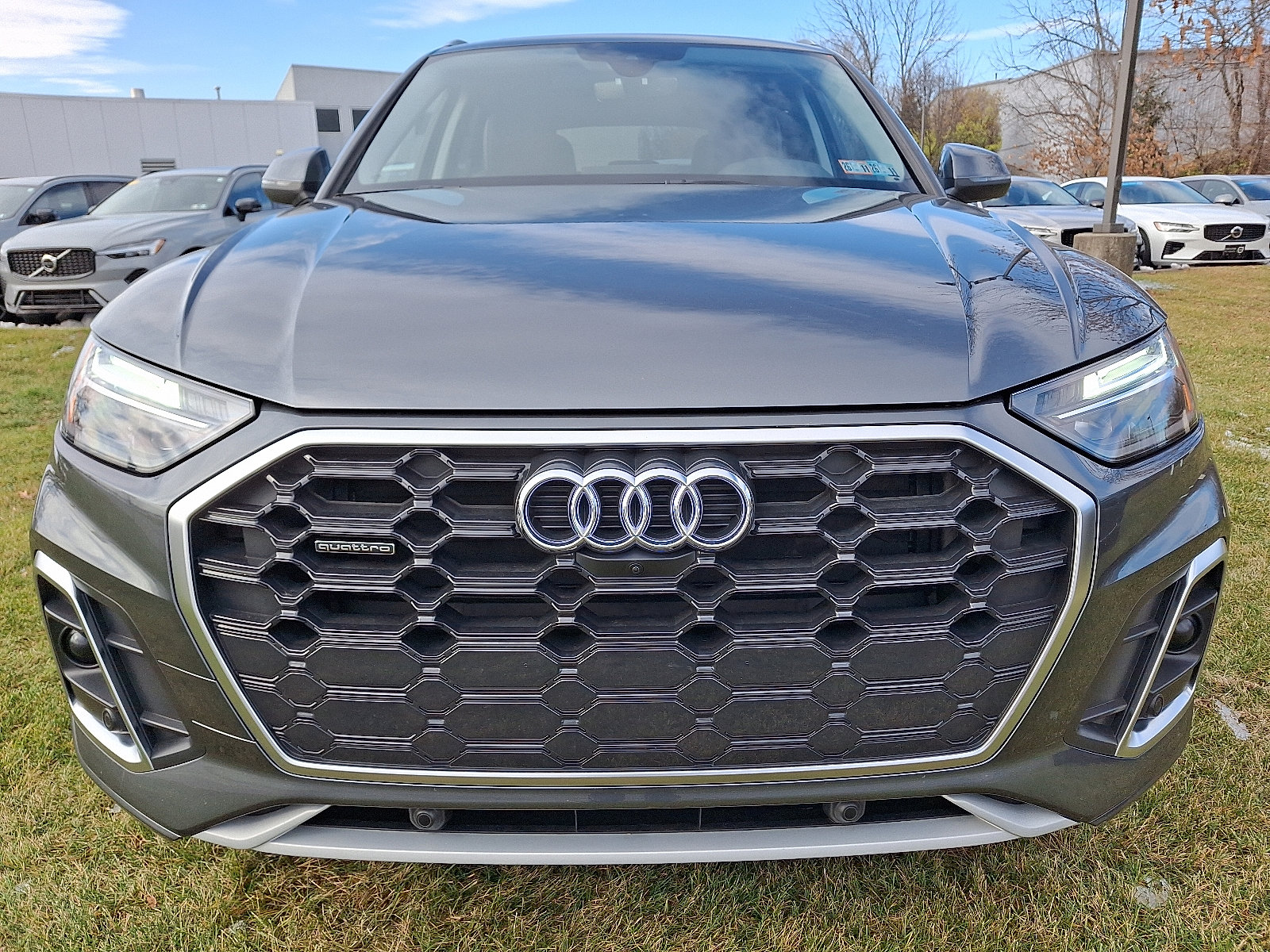 Used 2025 Audi Q5 2.0T Premium Plus image 2