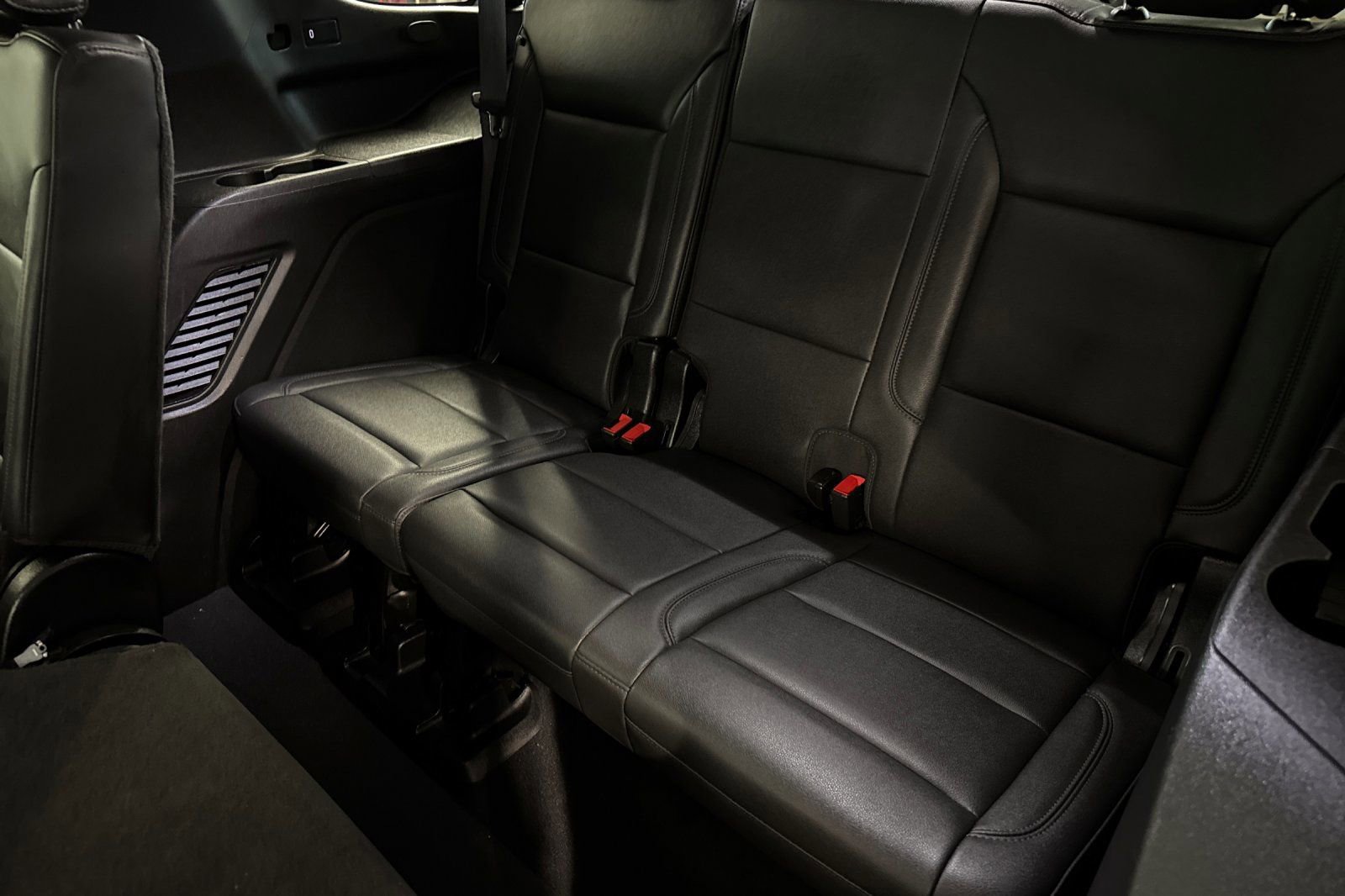 Used 2024 Chevrolet Tahoe LT image 15