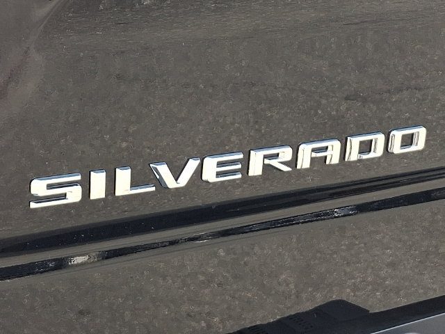 Used 2022 Chevrolet Silverado 1500 LT AWD/4WD image 33