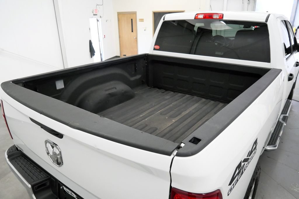 Used 2024 RAM 2500 Big Horn w/ Off Road Package AWD/4WD image 39