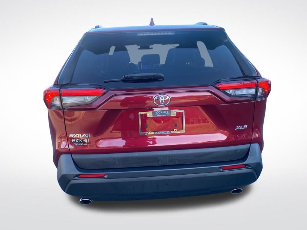Used 2023 Toyota RAV4 XLE Premium image 6